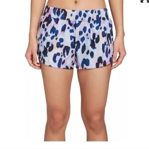 NWT DSG stride shorts